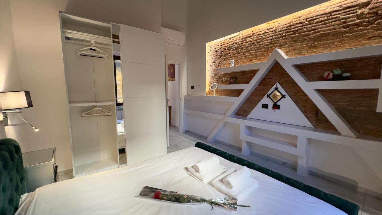 Suite Stylish & Cozy Apartment In The Heart Of Firenze Eksteriør billede