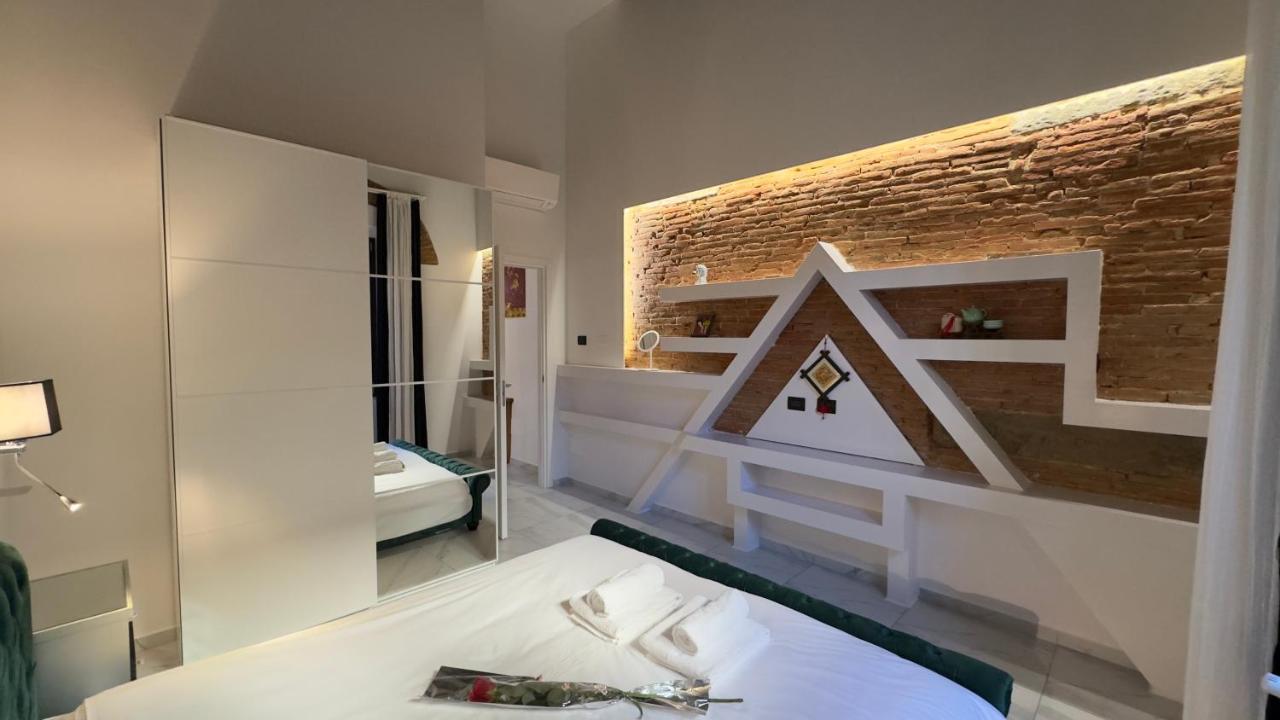 Suite Stylish & Cozy Apartment In The Heart Of Firenze Eksteriør billede