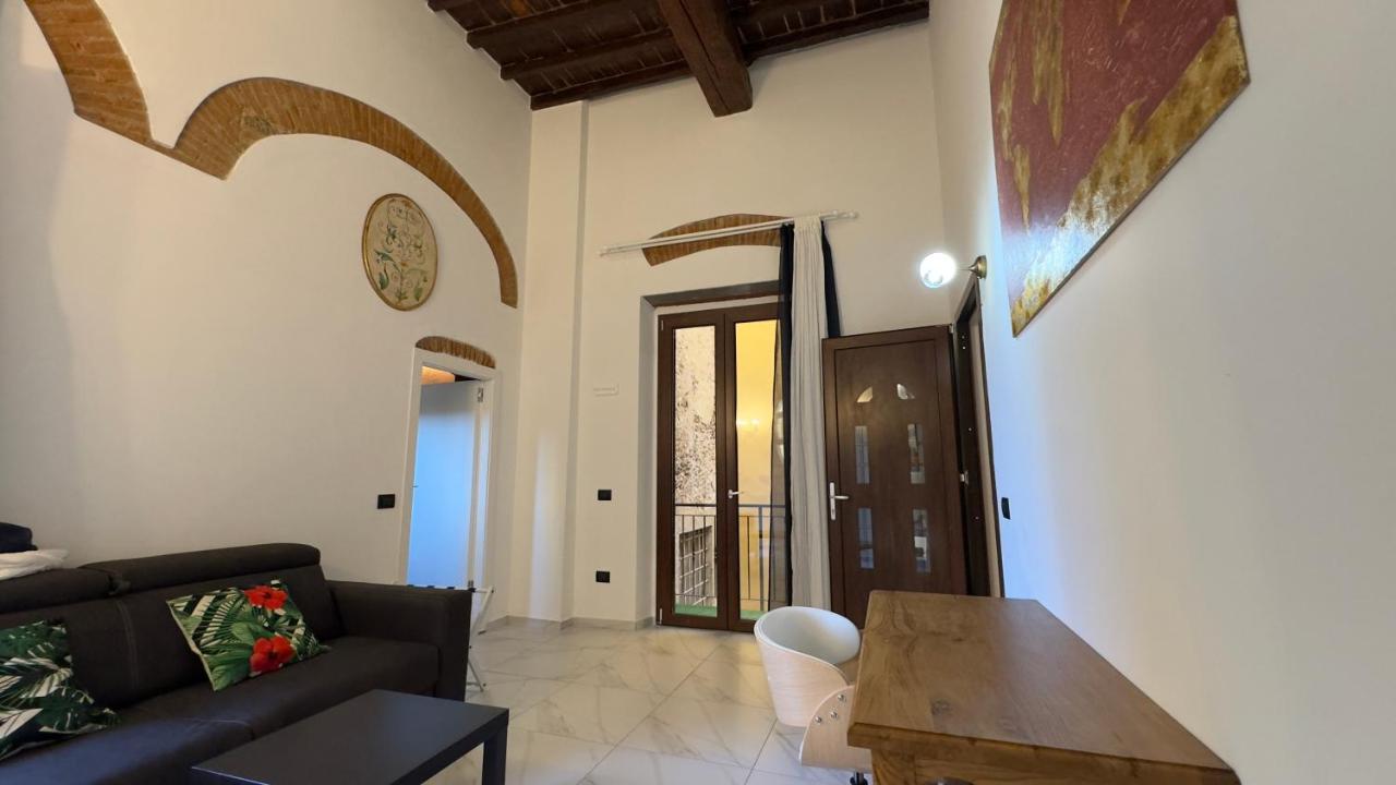 Suite Stylish & Cozy Apartment In The Heart Of Firenze Eksteriør billede