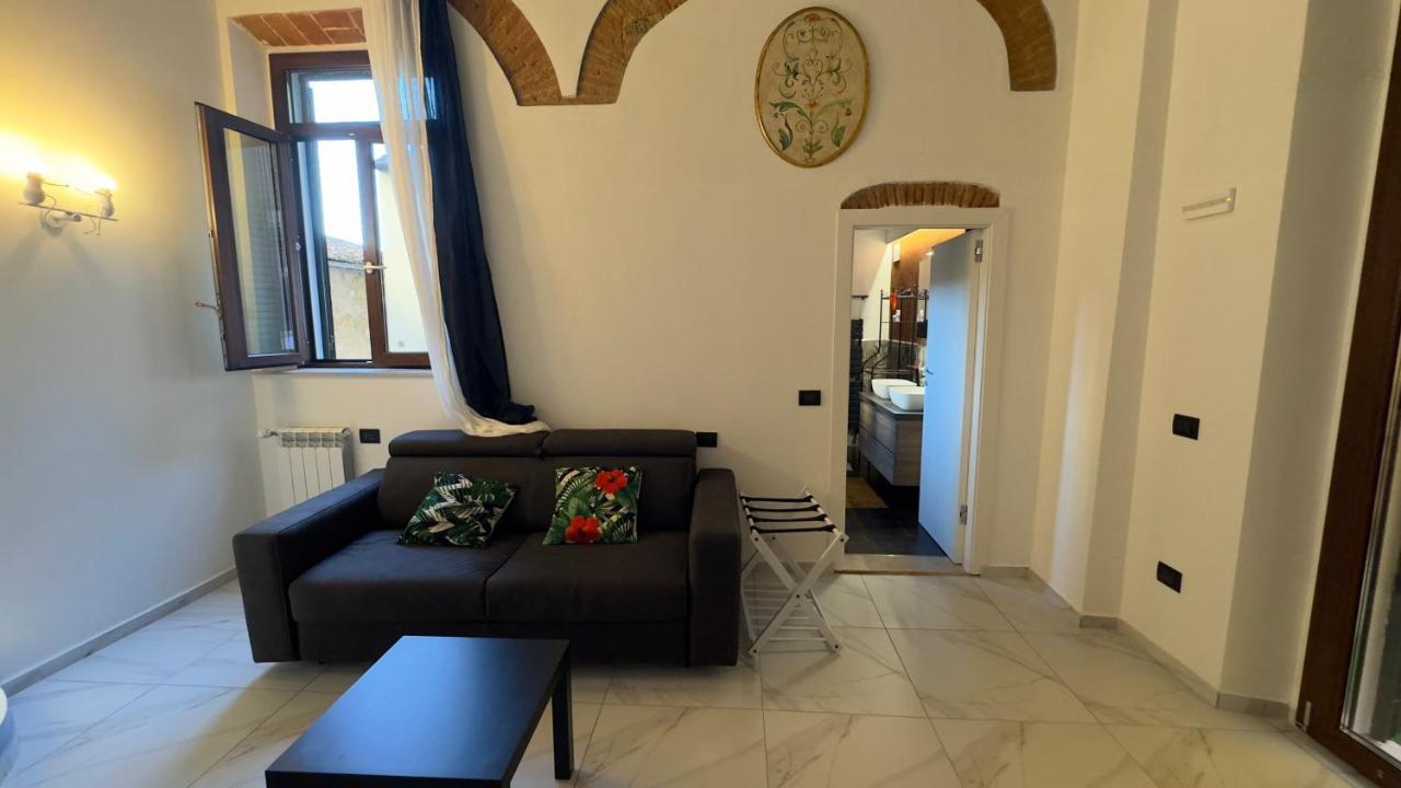 Suite Stylish & Cozy Apartment In The Heart Of Firenze Eksteriør billede