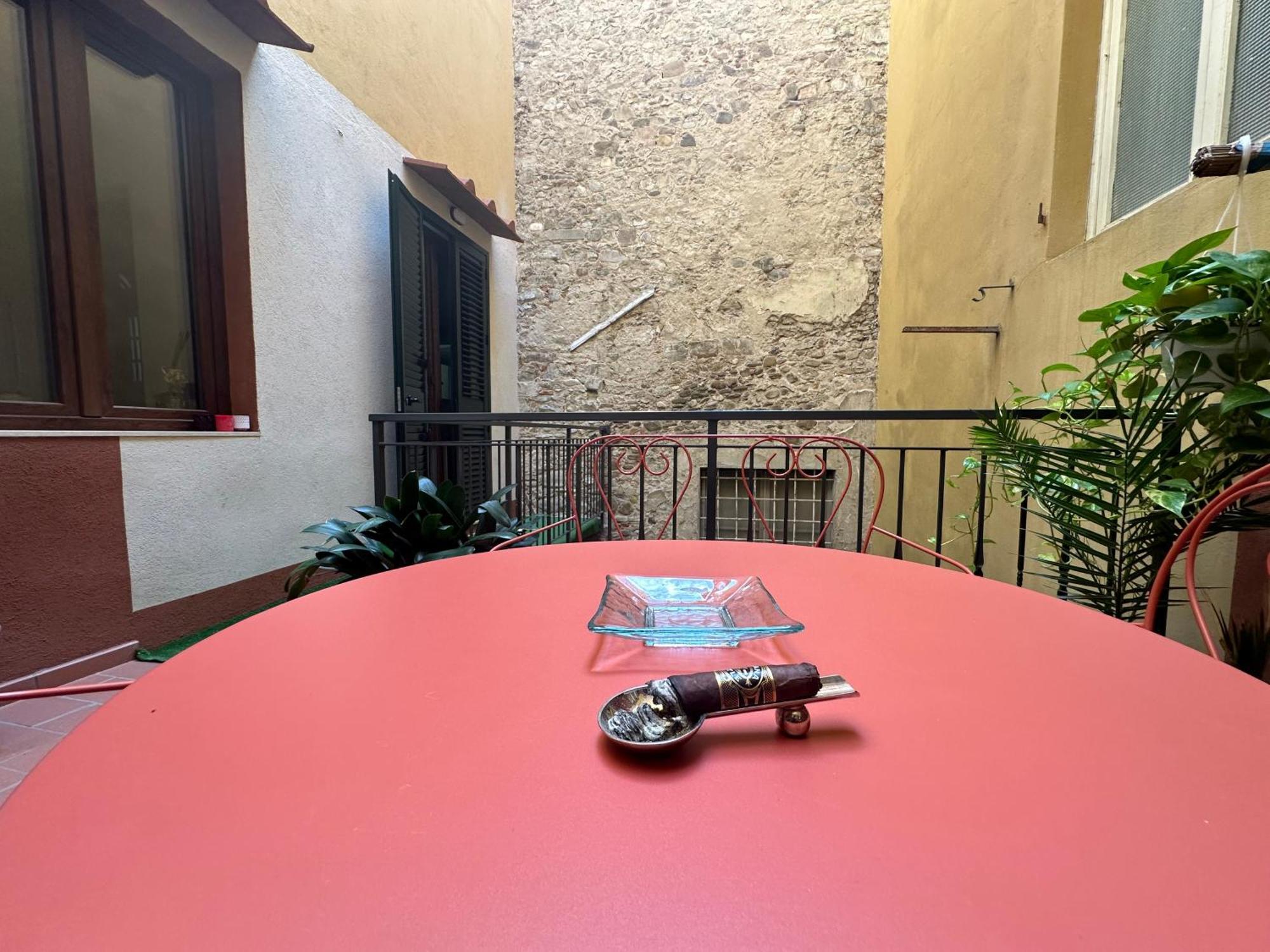 Suite Stylish & Cozy Apartment In The Heart Of Firenze Eksteriør billede
